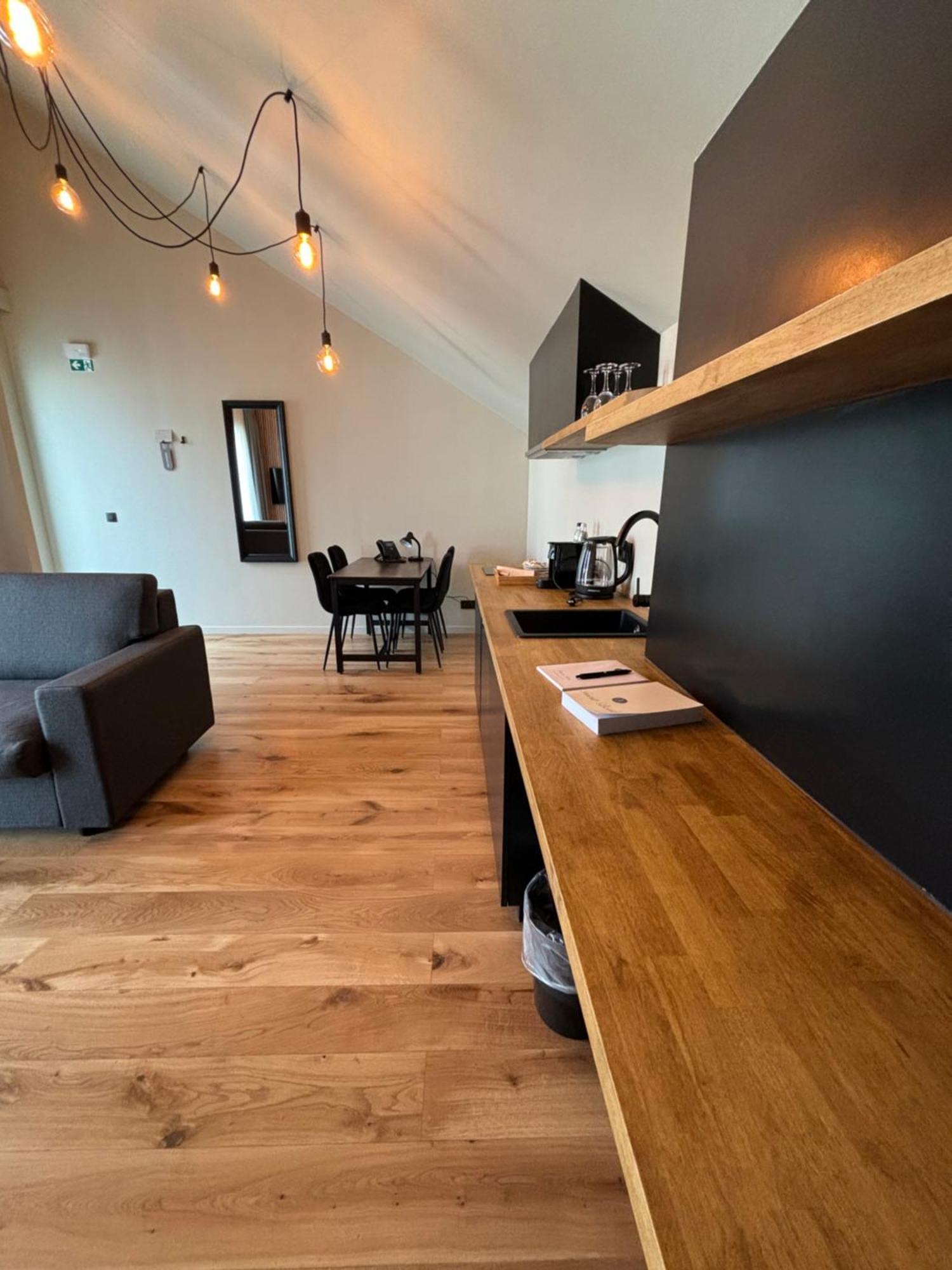 Hotel Mezza Notte Ronse Εξωτερικό φωτογραφία
