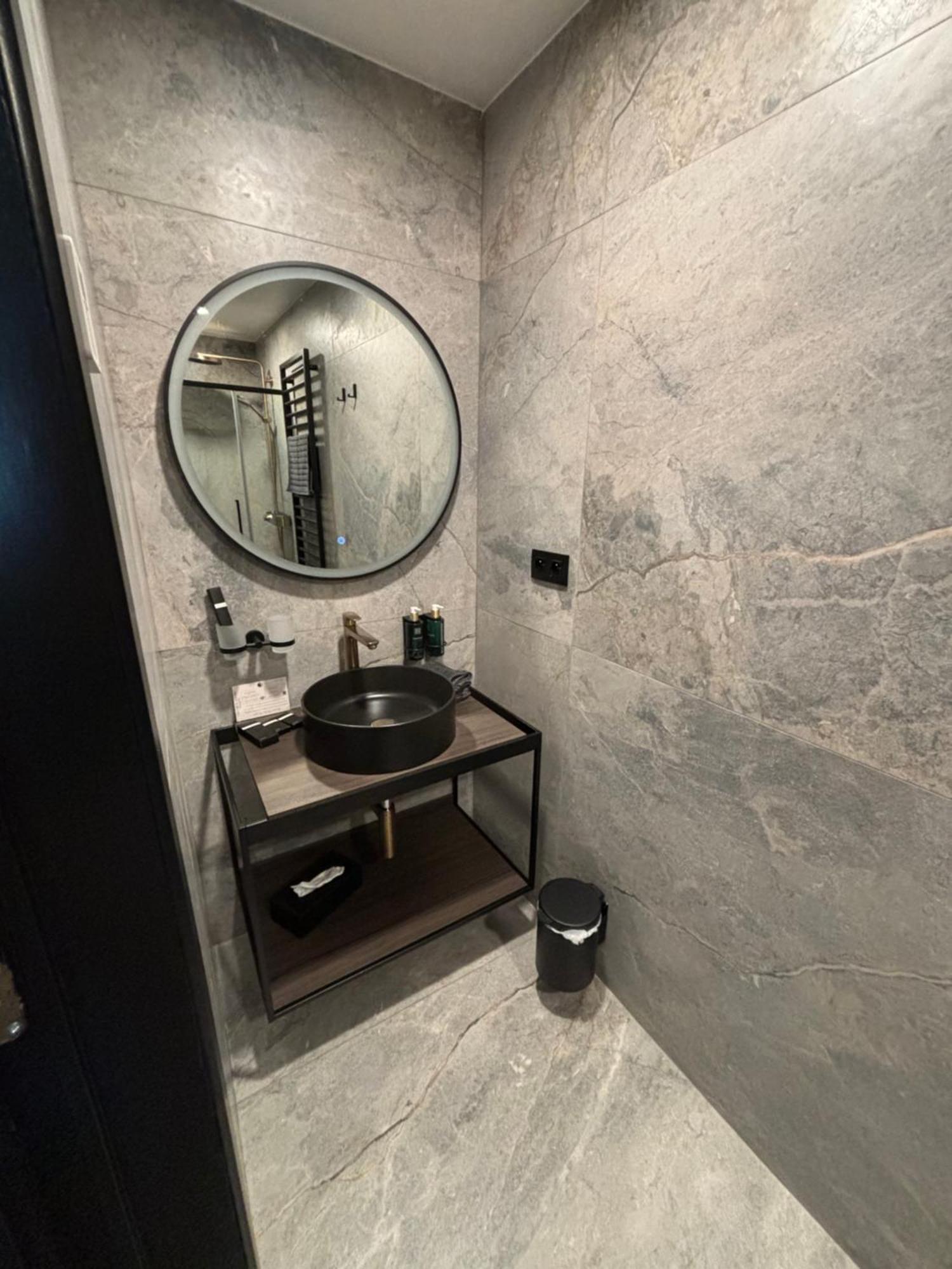 Hotel Mezza Notte Ronse Εξωτερικό φωτογραφία