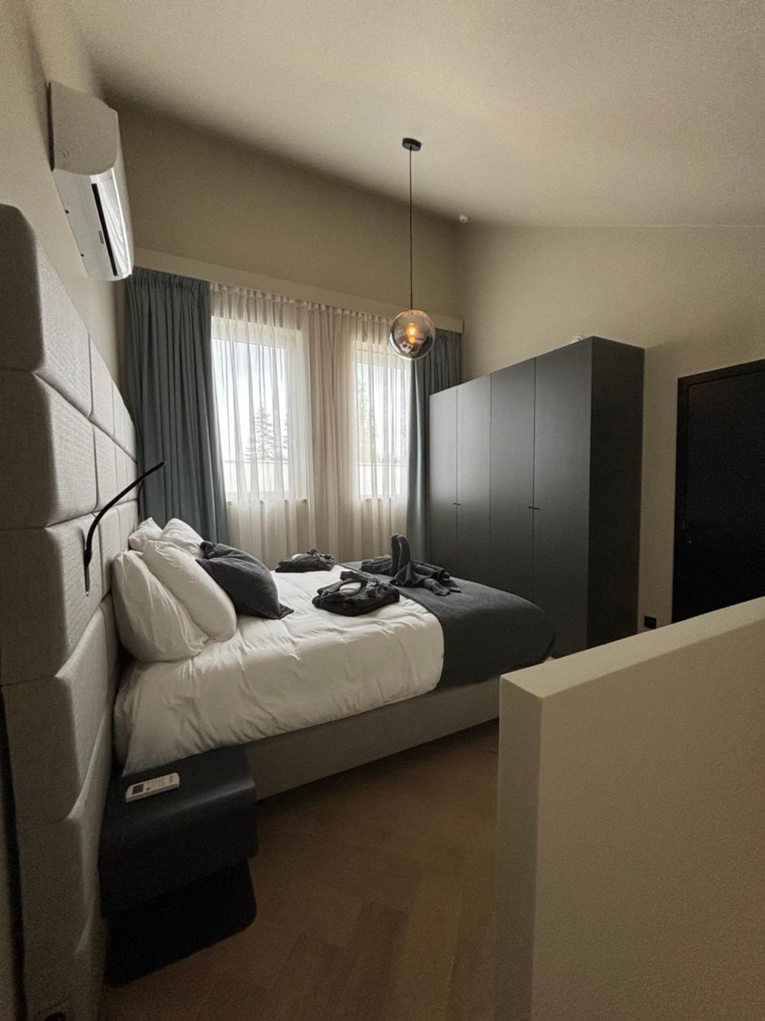 Hotel Mezza Notte Ronse Εξωτερικό φωτογραφία